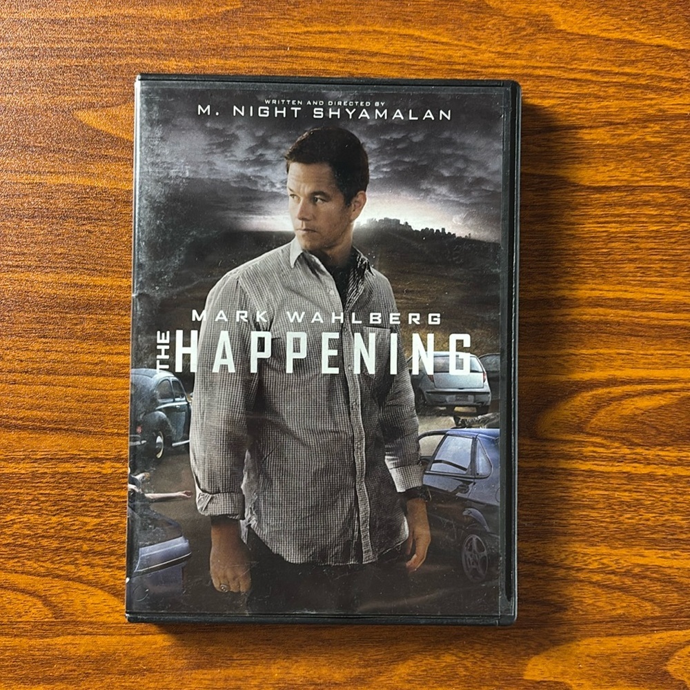 The Happening Movie Mark Wahlberg M.‎ Night Shyamalan Scary 20th Century Fox DVD
